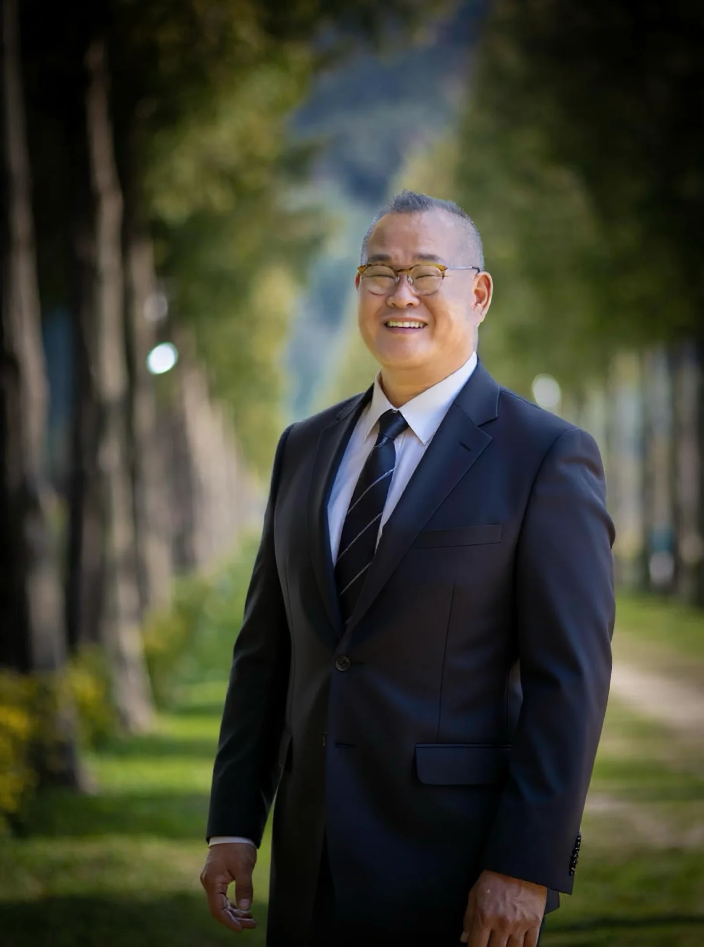 代表取締役 李 明換